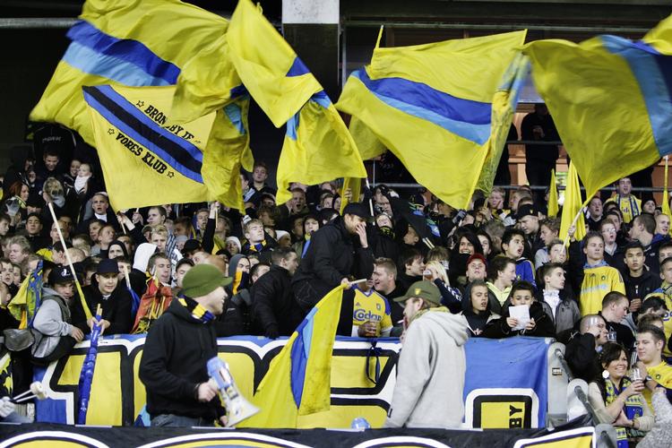 12.882 tilskuere overværede Brøndbys hjemmekamp mod AC Horsens, der gav hjemmesejr på 4-3. Arkivfoto. 