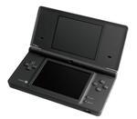 Der er ikke den store synlige forskel på denne nye Nintendo DSI og den eksisterende Nintendo DS Lite. Største nyheder er to indbyggede kameraer, der borger for interessante spiloplevelser,  idet de kan genkende ansigter. Nintendo DSI udkommer i sort og hvid den 3. april i Danmark. 