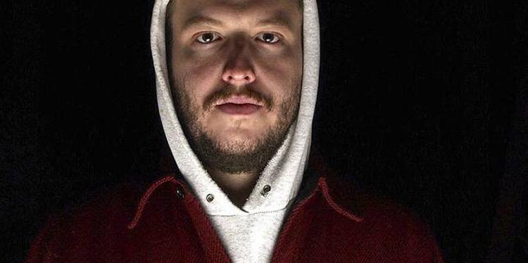 Når Justin Vernon under navnet Bon Iver nu atter udgiver sange, dukker fortællingen om det indadvendte bliks smukke harmonier op igen. 