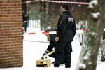 Politiet ved ejendommen i Aldersrogade på Nørrebro. 