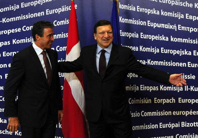 Statsminister Anders Fogh Rasmussen sammen med EU-kommissionens formand José Manuel Barroso ved dagens pressemøde i Bruxelles. 
