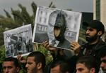 Sagen om skokastet mod præsident George W. Bush har vakt opsigt over alt. Her demonstreres der for al-Zaidis løsladelse i Gaza City (arkivfoto). 