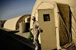 Billede fra Camp Bastion i Helmand. Her såvel som på andre baser er der nu indført forbud mod brug af håndgranater. 