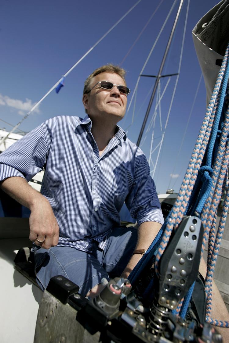 Meteorologen Søren Jacobsen arbejder selv i det utætte nyhedsrum i DR Byen. Arkivfoto. 