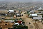 Grænsen mellem Egypten (øverst til venstre) og Gaza. 