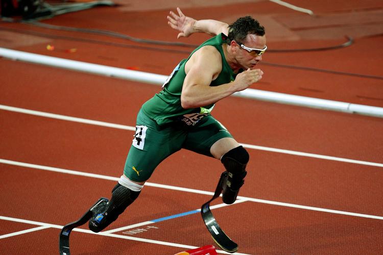 Oscar Pistorius under Paralympics i Beijing, hvor det blev til tre gange guld. Arkivfoto. 