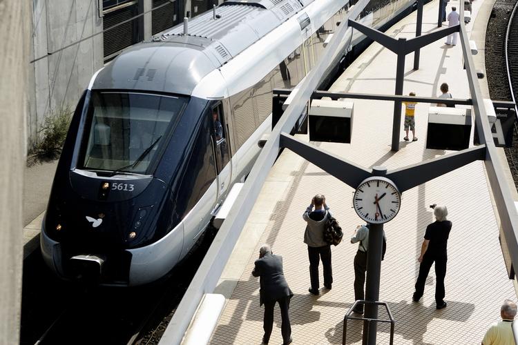 DSB risikerer at måtte droppe de skandaleramte IC4-tog til maj. 
