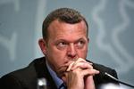 Finance Minister Lars Løkke Rasmussen has a stone in his shoe. 