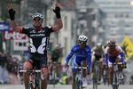 Thor Hushovd slog Kevyn Ista og Antonio Flecha i spurten. 