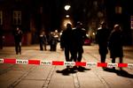 Politiet på gerningsstedet på Nørrebrog lørdag aften. 