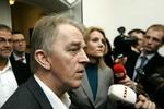 Villy Søvndal og Helle Thorning-Schmidt fotograferet i Finansministeriet i onsdags, hvor de trak sig fra videre forhandlinger om skattereformen. 