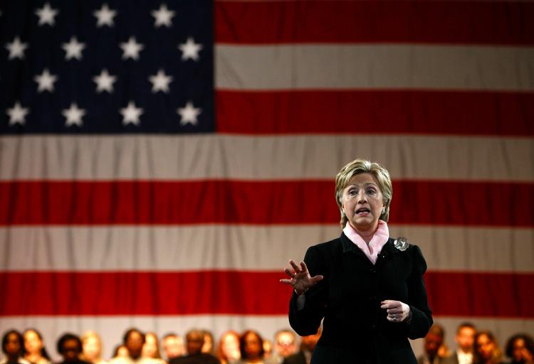 Hillary Clinton er god nok. Det er nemlig en skrøne, at kvinder opfattes som dårlige ledere. 