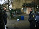 Police investigating a shooting incident last week in Amager. The past week has been relatively calm due to a massive police presence in areas of the capital afected by the gang war. 