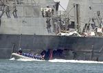 Det amerikanske krigssskib US Cole blev angrebet uden i Yemen i 2000. 17 amerikanske soldater blev dræbt. 