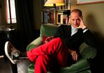 »Jeg er blevet en insider, hvor jeg før var en outsider«, siger John Waters ærgerligt. 