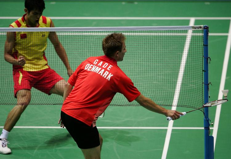 Danmarks Peter Gade risikerer at løbe ind i Kinas Lin Dan igen ved All England turneringen. Her ses de to under deres indbyrdes opgør ved OL i Beijing, hvor kineseren slog danskeren ud. Arkivfoto. 