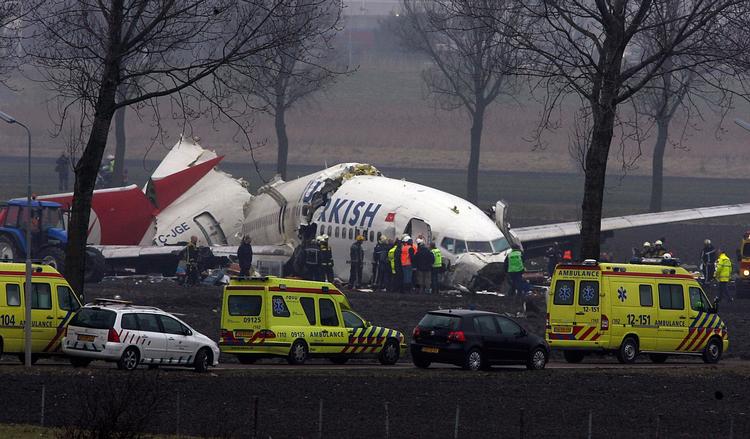 126 af de 135 passagerer overlevede, mens ni døde, da et passagerfly fra Tyrkiet styrtede ned i Amsterdam i sidste uge. 