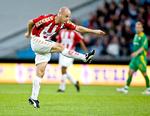 Kasper Bøgelund er »pisseærgerlig« over, at han kan miste en stor landsholdschance pga. en mandagskamp i Superligaen. Arkivfoto: Claus Bonnerup 