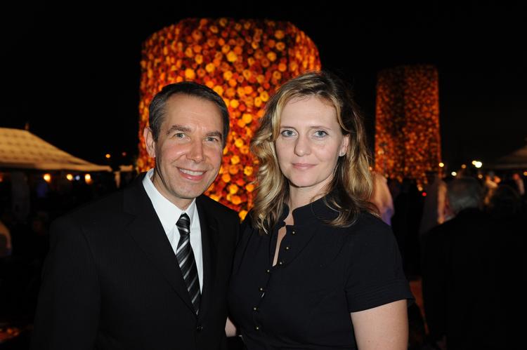 Jeff Koons og hustruen Justine Wheeler-Koons fotograferet ved åbningen af Museum for Islamisk Kunst i Doha, Qatar, i november. 