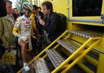 Leonardo Piepoli og resten af Saunier Duval-holdet måtte trække sig fra Tour de France 2008. Nu hedder holdet Fuji-Servetto, og de får lov at stille op ved det italienske etapeløb Tirreno-Adriatico og endagsklassikeren Milano-Sanremo. 