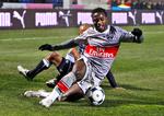 Stephane Sessegnon har for længst vist sit værd i PSG og spiller en vigtig rolle i klubbens succes. Foto: Bob Edme/AP 