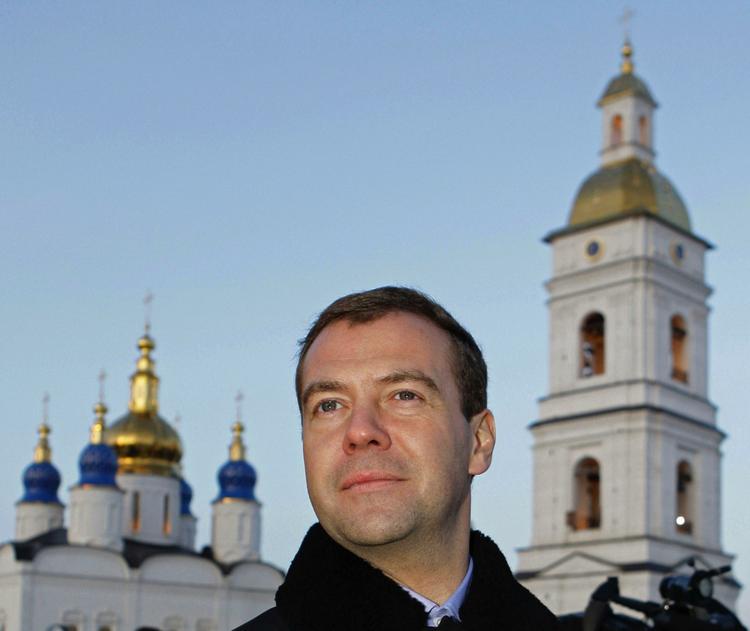 Den russiske præsident Medvedev nægter at hjælpe rigmænd. Store. private firmaer i Rusland risikerer at gå bankerot. Arkivfoto. 