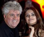 Filmen 'Alt om min mor'  fra 1999 bragte for alvor instruktør Pedro Almodovar - og hans stjerne Pénelope Cruz - ud til det brede publikum. Nu bliver filmen til teaterstykke på Folketeatret. 