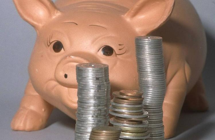 Det kan være umuligt for almindelige mennesker at gennemskue, om der er noget at spare ved at skifte bank. Arkivfoto. 