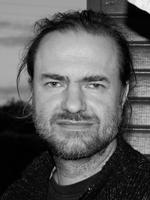 Formand for Andelsboligforeningen A/B Jæger, Michael Bosnack, påstår, at flere rådgivere anbefalede udlån til eksterne selskaber på grund af skattemæssige årsager. Men nu vil han gå - for foreningens skyld, siger han. Arkivfoto. 