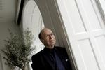 Den tidligere amerikanske præsident, George Bush, forsøgte at lukke munden på Nasas klimachef James Hansen. Men det lykkedes ikke - nu snakker han videre. 
