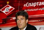 Michael Laudrup overtog i september sidste år trænerjobbet i den russiske storklub Spartak Moskva. Og den første tid i klubben bød på sportslig nedtur. Men nu er holdet trimmet og klar til et godt resultat i den ny sæson, vurderer danskeren.  Foto: Mikhail Metzel/AP 