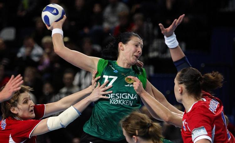 Bojana Popovic og Viborg var blandt favoritterne i Champions League. Nu er holdet ude. 