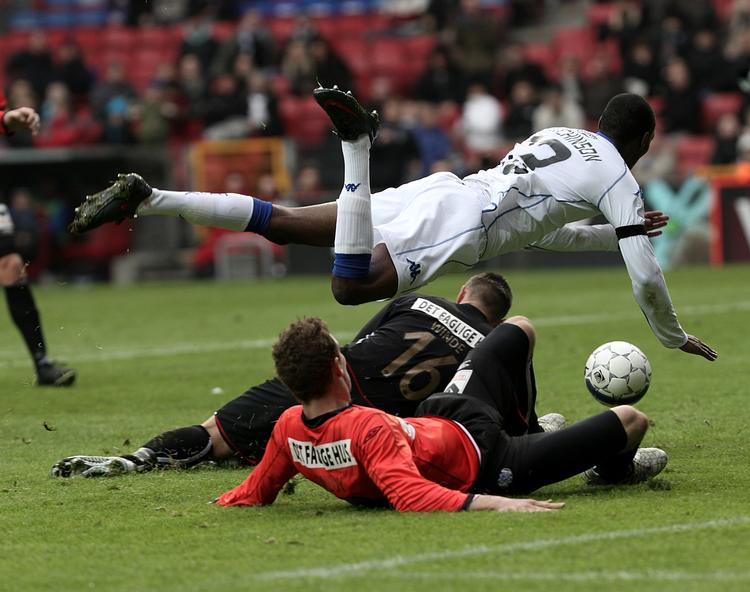 FCKs Atiba Hutchinson var med til at tabe til Esbjerg i PARKEN i dag. 