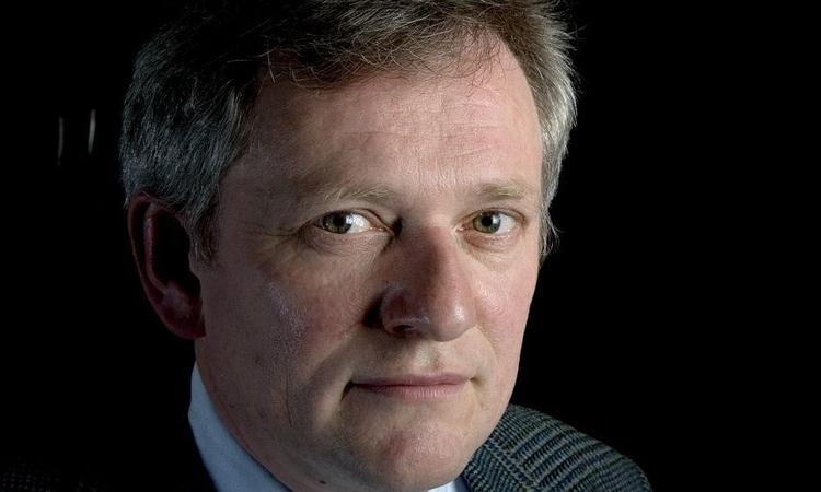 Søren Ulrik Thomsen er frigjort fra urimelig forfængelighed, oppustet ego og ængstelig aggresion. 