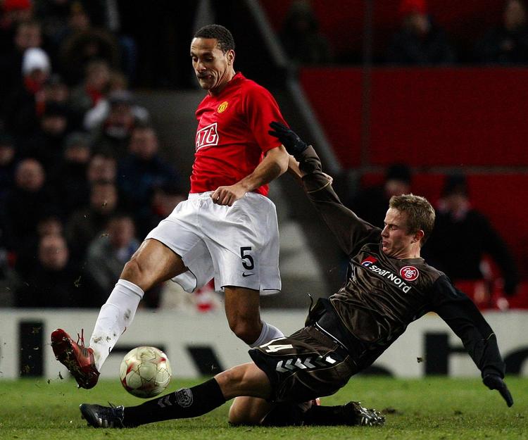 Jeppe Curth scorede mod Rio Ferdinand og Manchester United på Old Trafford, men han kommer ikke til at score mod Manchester City. Arkivfoto. 