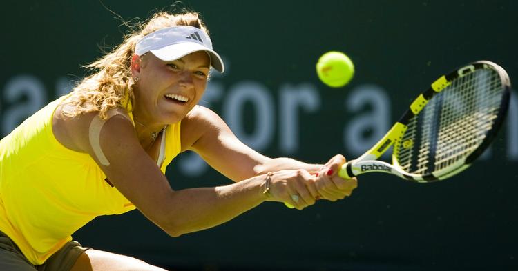 Caroline Wozniacki spillede sig i kvartfinalen i den stærkt besatte tennisturnering BNP Paribas Open i sydcaliforniske Indian Wells. 