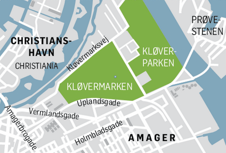 Kløvermarken og Kløverparken er de grunde, der er i spil til en mulig skihopbakke. Grundene ligger på Amager i København. 