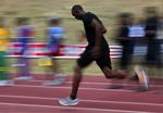 Usain Bolt løber alternative veje i sine bestræbelser på at vinde VM i Berlin til august. 
