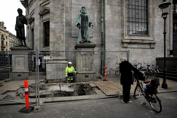 En metrostation ved Marmorkirken har udløst protester fra borgere og menighedsråd. 