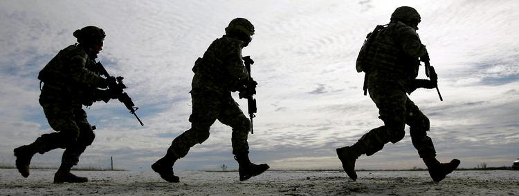 Seksårsjubilæum. Præsident Obama vil i løbet af 2010 trække de amerikanske tropper ud af Irak. Men dette er tilsyneladende Obamas eneste mål med Irak - og det lover ikke godt for det ekstremt skrøbelige irakiske demokrati. Foto: Charlie Riedel 