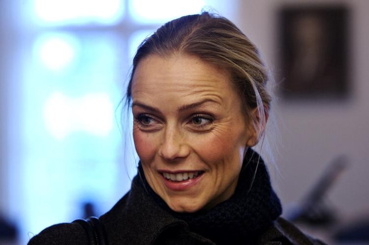 »Når de tordner så skingert frem, så må de som et minimum tage deres egen medicin«, siger Venstres Malou Aamund om Socialdemokraterne og de radikale, der vil have loft over studentermedhjælperes arbejdstid. 
