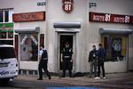 Tatovørbutikken 'House of Pain' fotograferet 16. september sidste år. Dagen før var den blevet ramt af skud, og en mand blev såret. Butikken sælger tøj og andet til støtte for Hells Angels. (Arkivfoto) 