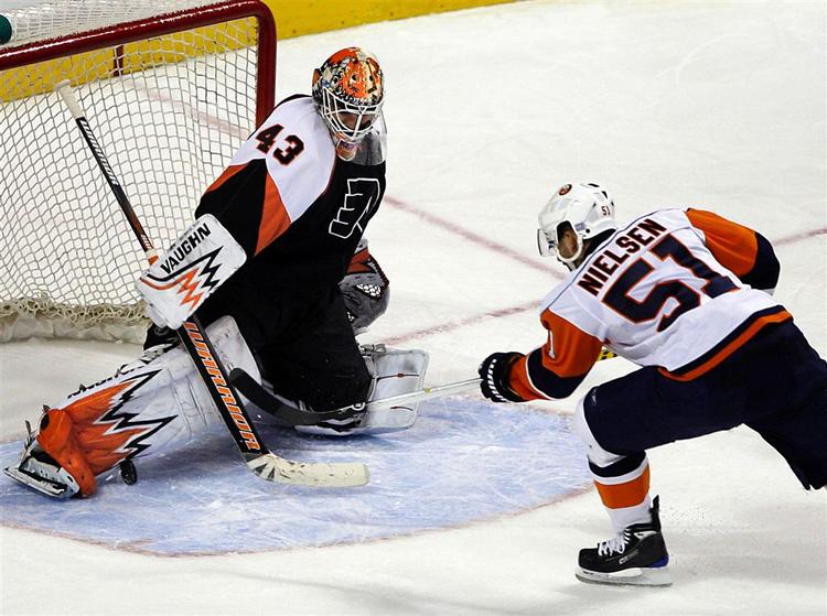 Frans Nielsen viser god form for tiden i NHL for sin klub New York Islanders. Arkivfoto. 