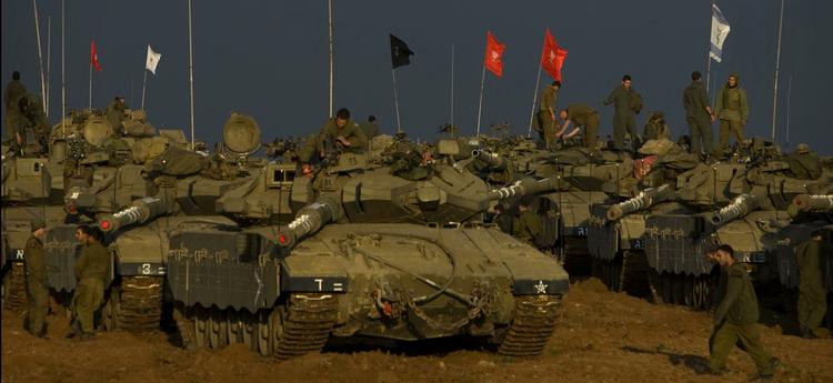 FN mener, at den israelske offensiv i Gaza har forringet palæstinensernes vilkår 'dramatisk' og peger på mulige krigsforbrydelser. 