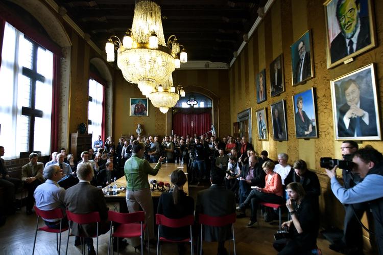 Ritt Bjerregaard trak fuldt hus, da hun holdt pressemøde på Københavns Rådhus og bebudede sin afsked med politik. 