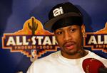 Allen Iverson tjener angiveligt omkring 10 millioner dollar om året, for at spille for Detroit. Arkivfoto. 