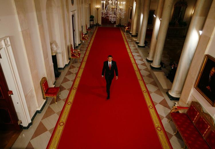 Barack Obama kræver tålmodighed men tror på, at nedturen vil blive vendt til optur. 