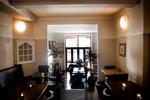 Café L'Amore får fire kopper for at være et hyggeligt, forholdsvis prisbilligt vandingshul med en dejlig beliggenhed. 
