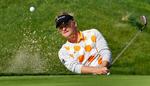 På dagens andet hul fik Søren Kjeldsen reddet sig ud af en vanskelig situation i bunkeren. 