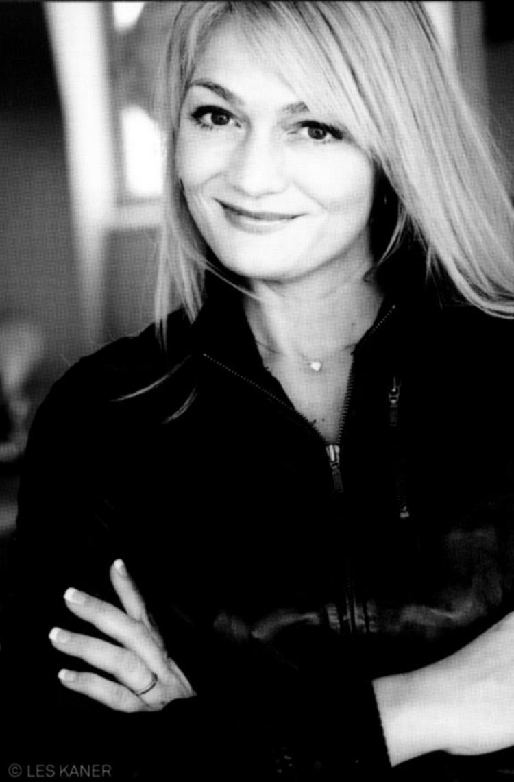 Stine Bolther (f. 1976) er ansat på Ekstra Bladet og skrev i 2006 'Drabschefen', et portræt af kriminalinspektør Ove Dahl. Foto fra forlaget 